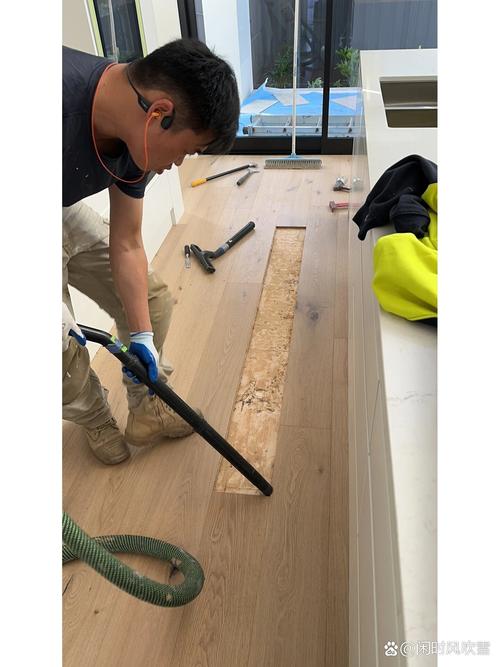 包頭維修木地板