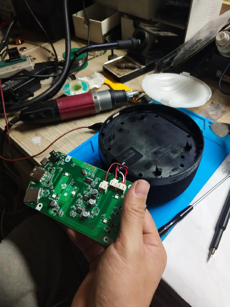 小型音響電路板壞了怎么修