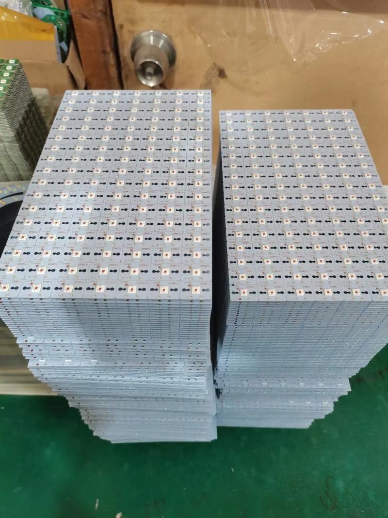 江西維修鋁基板要求