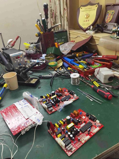 破損電路板維修費用誰出