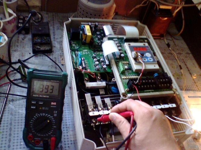 西威變頻器維修電話，余姚西威變頻器維修