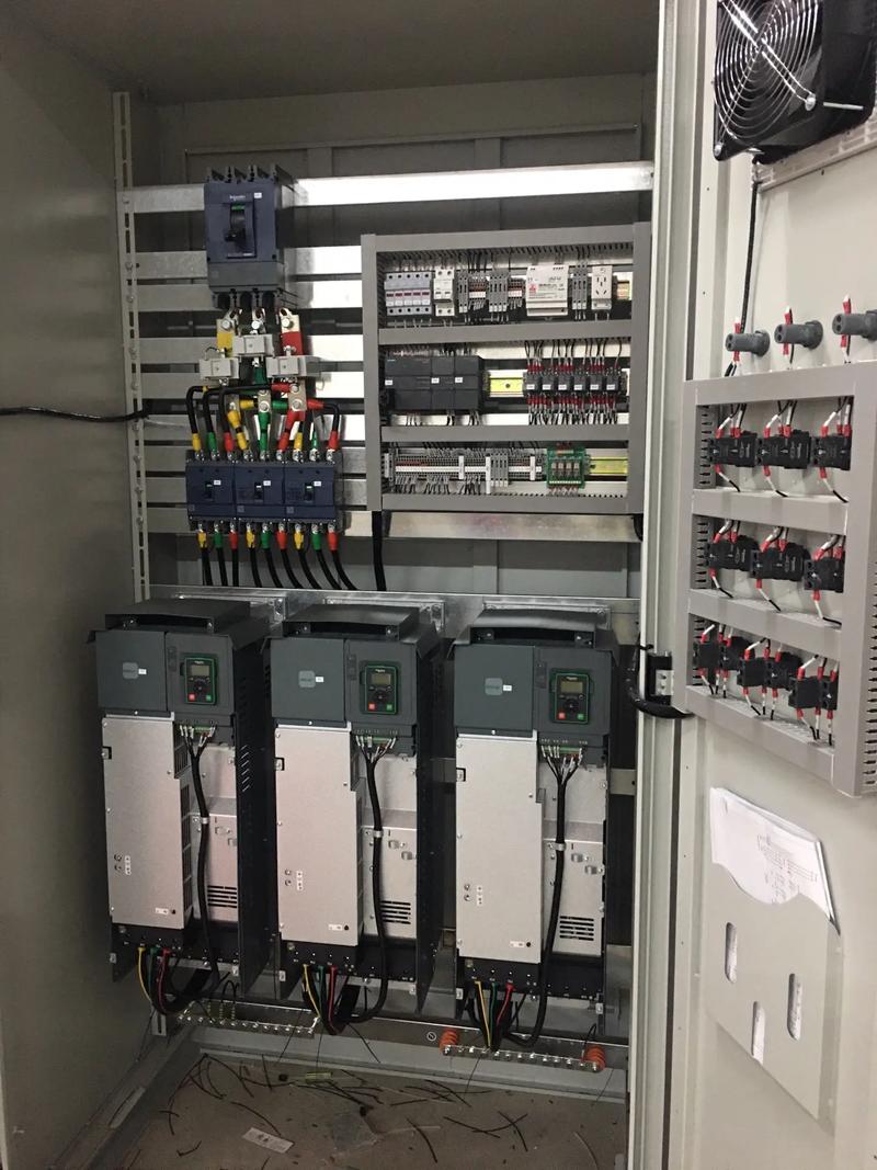 變頻器柜圖片，變頻器柜廠家