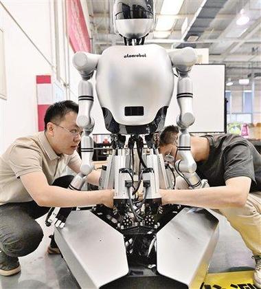 中山市機器人維修服裝店哪家好點？這是很多機器人愛好者常常問的一個問題。畢竟機器人市場的需求越來越大，維修服務也變得越來越重要。在市面上有很多不錯的維修店可供選擇，但究竟哪一家是最好的呢？在本文中，我將分享一些關于中山機器人維修店的信息，幫助您找到最適合您的一家。