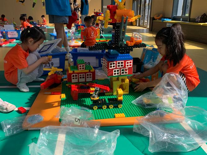 保定機場機器人維修方法及注意事項