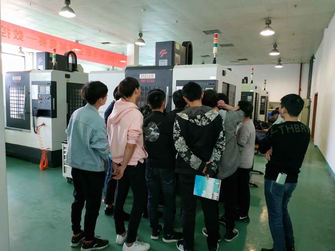 學數控編程的正規學校，數控培訓機構哪里學