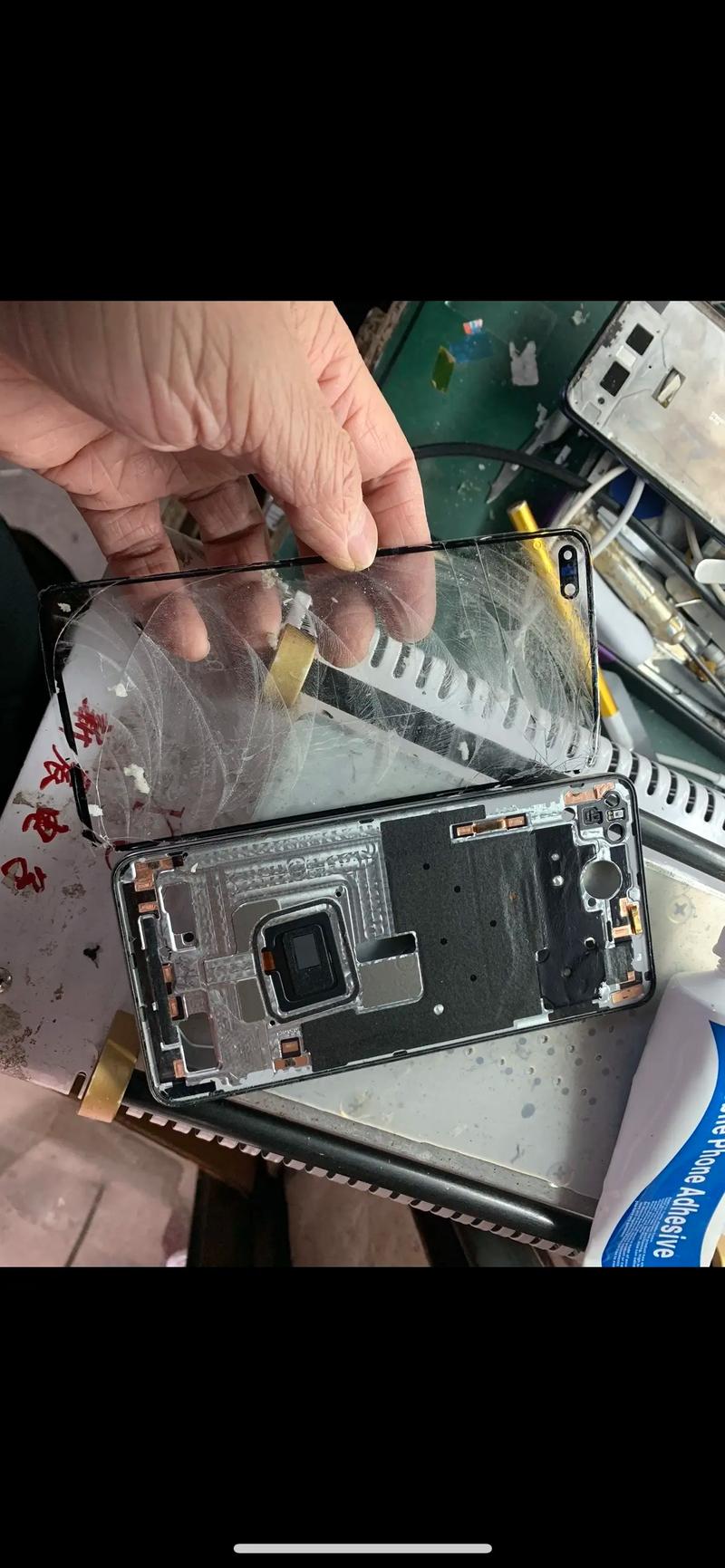 手機維修電路板檢測：解密手機維修中的關鍵步驟