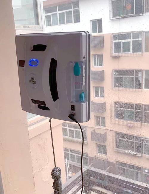 蓬萊擦玻璃機器人維修，讓你的窗戶煥然一新