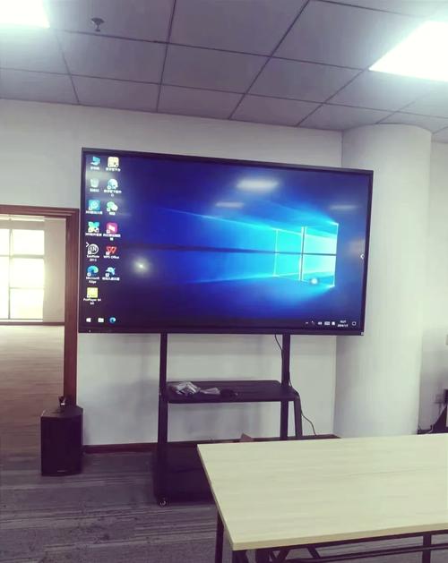 西安觸摸屏教學投影儀一體機，西安觸摸屏教學培訓投影機