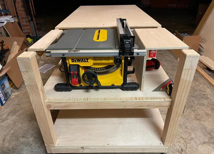 鋸臺伺服電機維修教程視頻，臺鋸工作臺