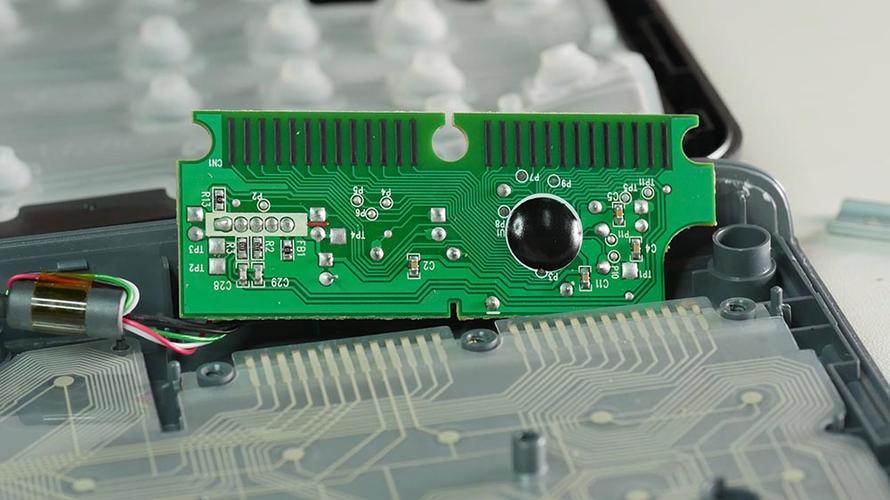 鍵盤電路板組裝步驟圖，鍵盤電路板怎么修