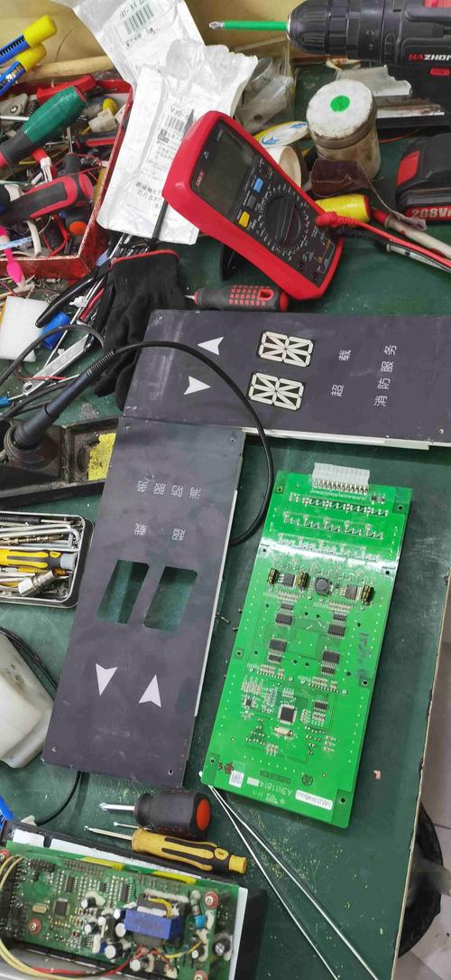 電梯維修線路板：新媒體視角下的創新探索