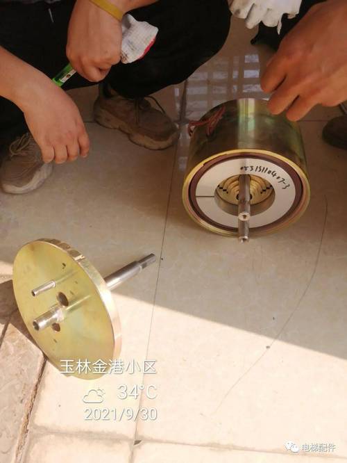 電梯變頻器維修電話，電梯變頻器維修視頻教程