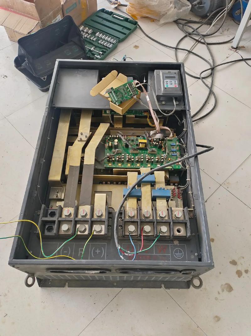 韶關維修電路板現貨：專業技術團隊，高效解決您的電路故障