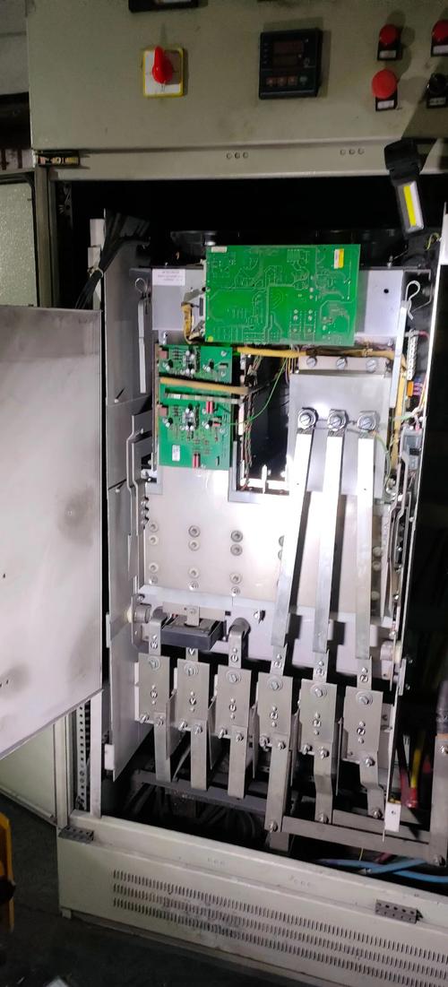 ：領先科技，助力云浮施耐德變頻器維修！